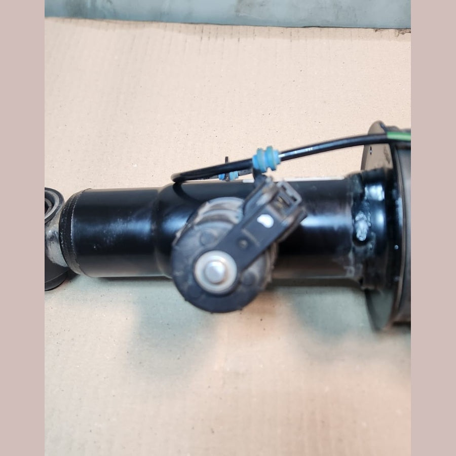 2019 BMW X5 Shock Absorber Rear Left 6896441 X5 G05 and X6 G06