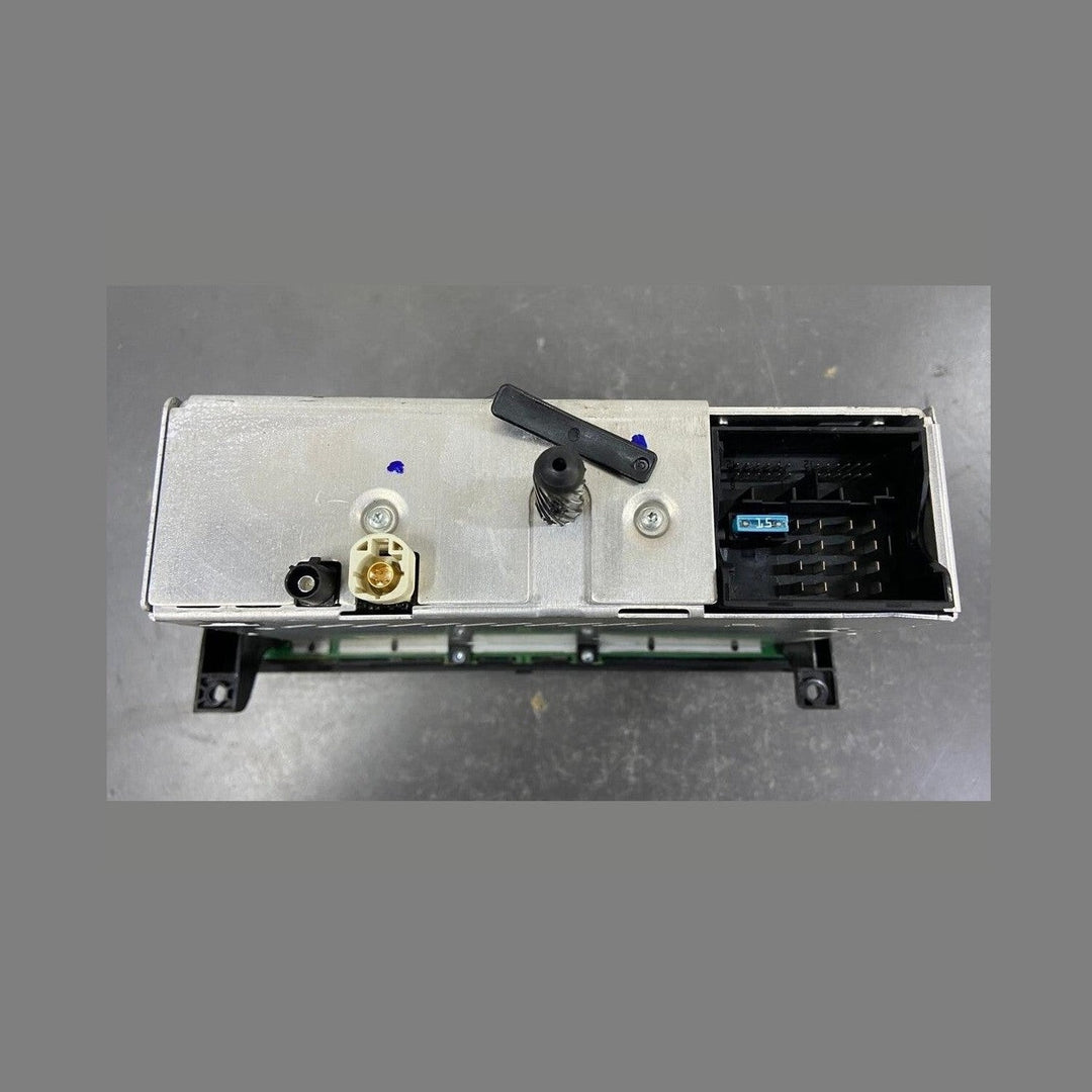 OEM BMW 1 3 SERIES X1 E84 E82 E90 PROFESSIONAL CD RADIO HEADUNIT 9302155