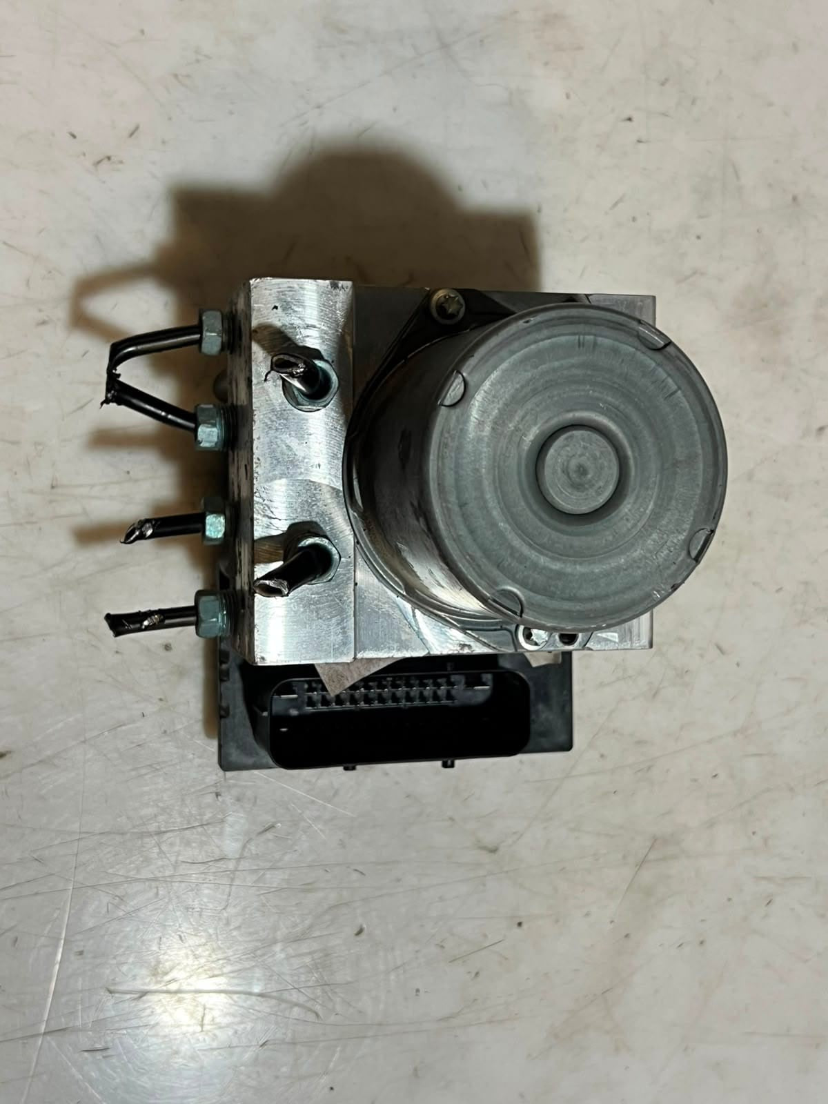 2010-2015 BMW X1 E84 2.0L PRE-LCI ABS Pump Hydraulic Unit 6850230 OEM