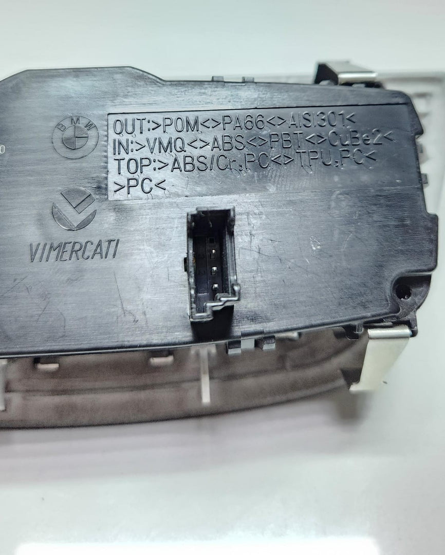 2019 BMW 530i Headlight Control Switch Panel 9472969 5 Series G30 and G31 OEM