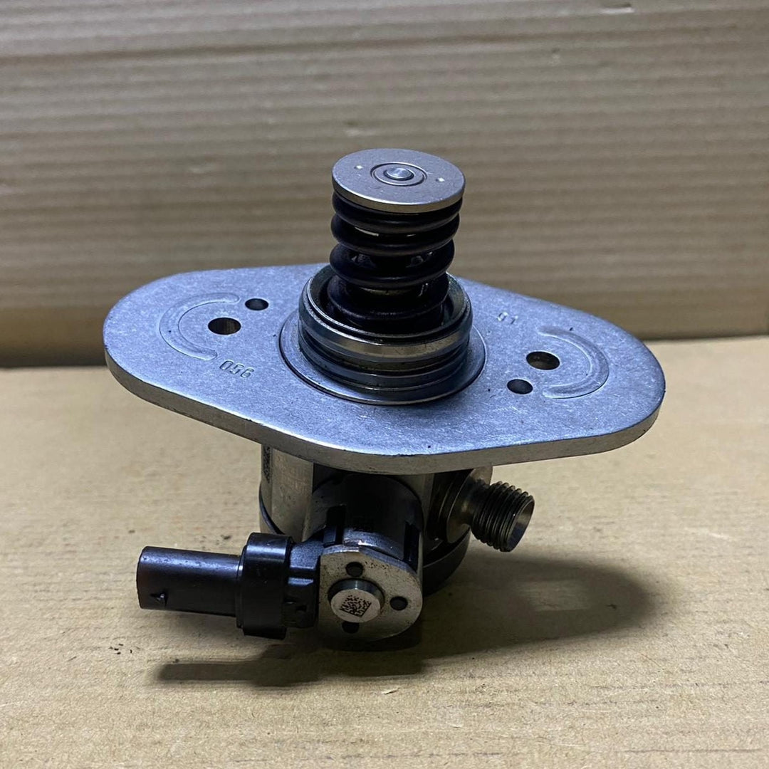 2019-2024 BMW X5 High Pressure Fuel Pump 8648176 BMW X5 G05, X6 G06, 5 Series G3