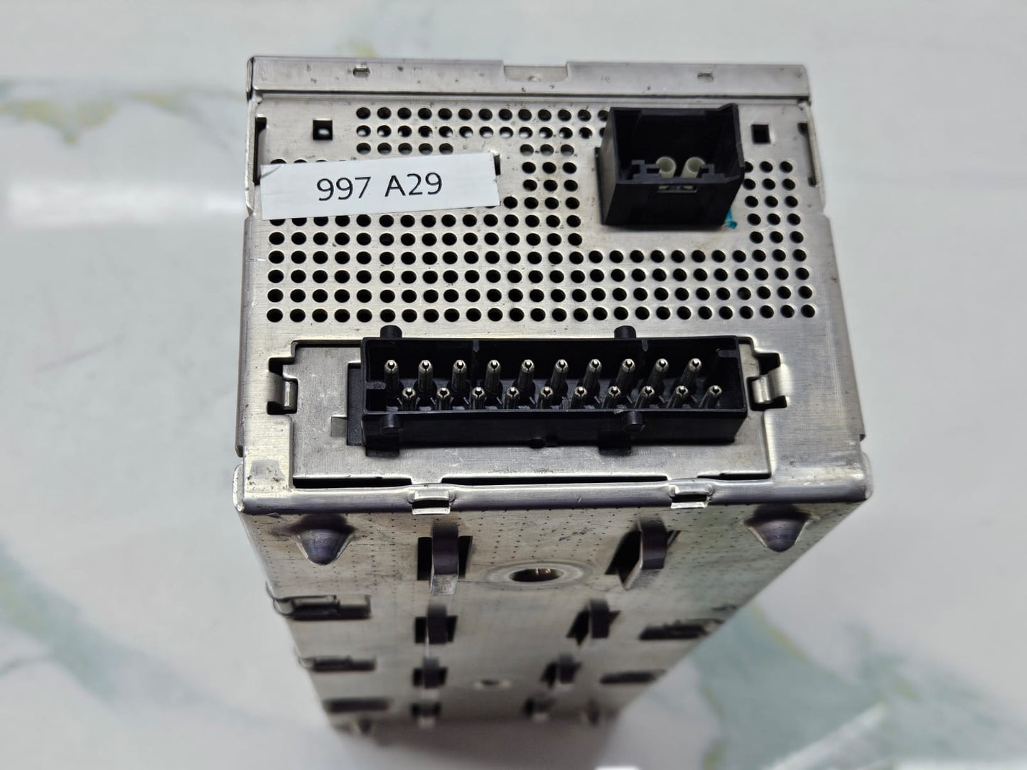 2002-2005 BMW 745i E65 E66 series DSP Audio Amplifier 6938997 OEM