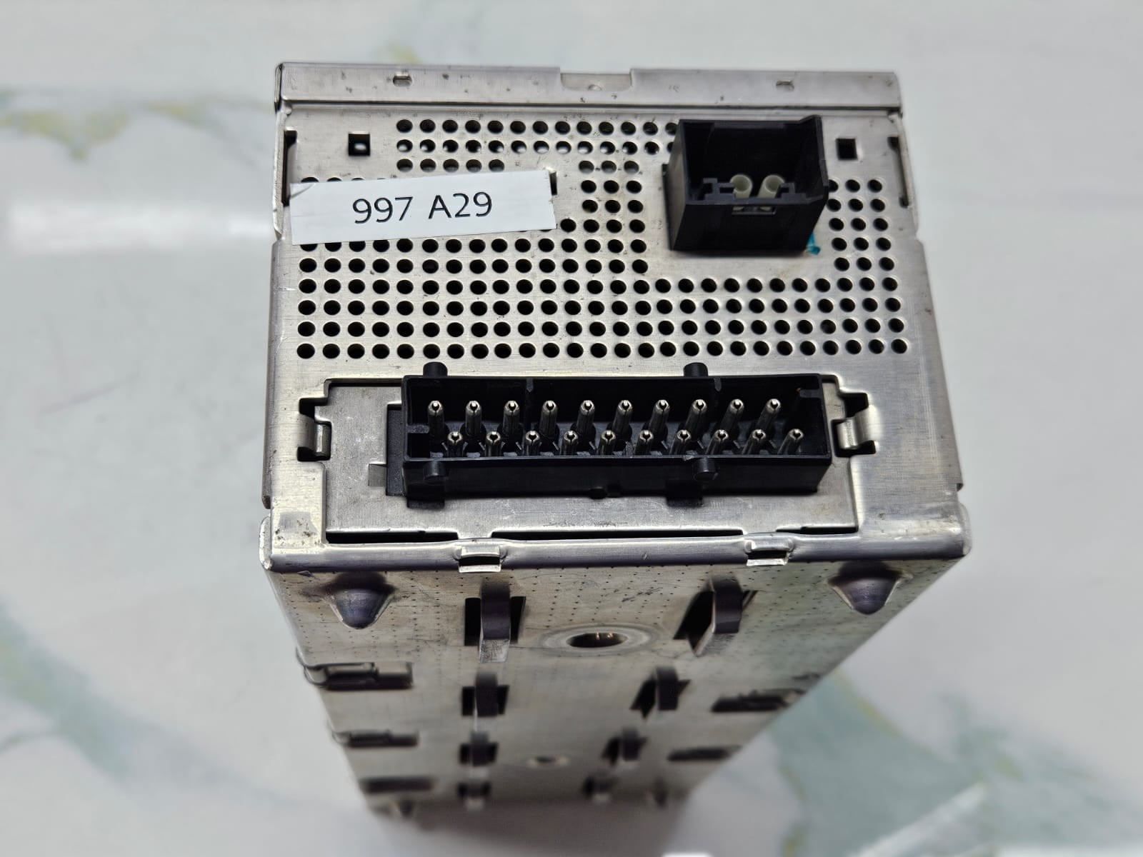 2002-2005 BMW 745i E65 E66 series DSP Audio Amplifier 6938997 OEM