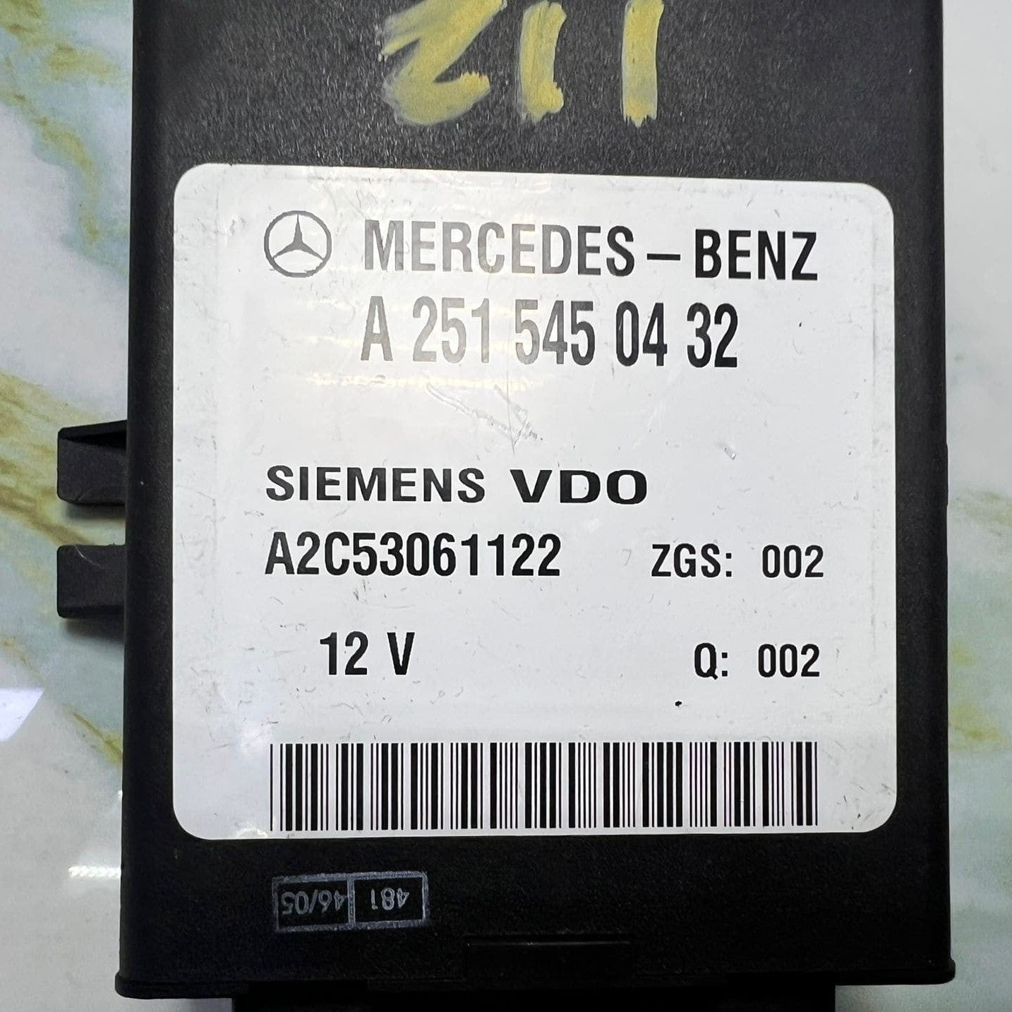 06-09 Mercedes R350 Air Suspension Control Module A2515450432 W251 W211 E-Class