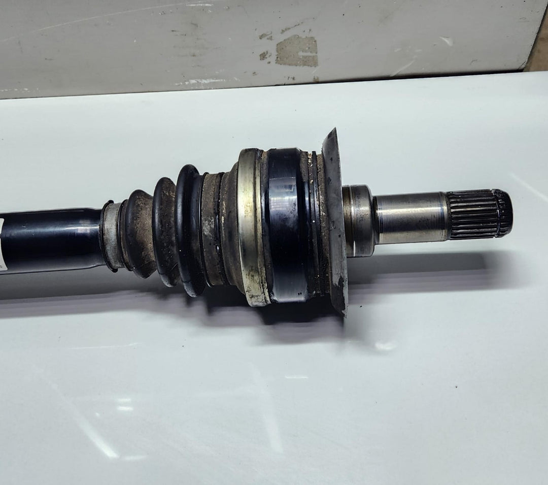 2011-2016 BMW 535i Rear Axle Shaft 7581023 F10 F11 535i and 5 GT F07 OEM