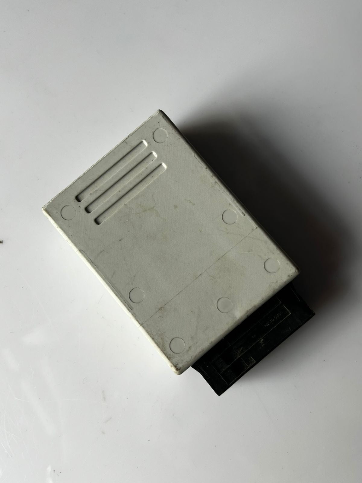 2002-2004 BMW 745i Tire Pressure Control Module 6769053 E65 E66 E67 7'