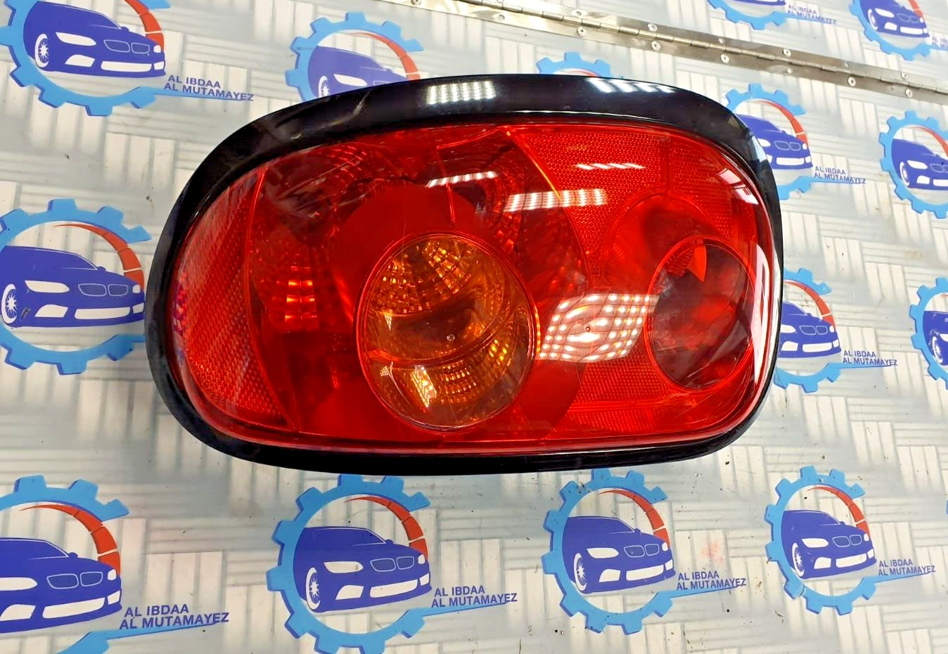 Mini Countryman R60 Rear Lamp Side Panel Tail Light Taillight RIGHT N/S 9811762