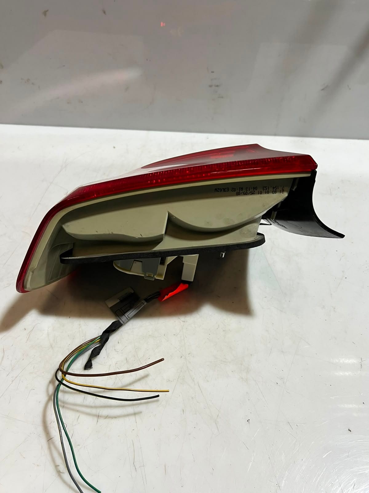 BMW 3' E90 LCI 328i 323i 335i Tail Light Decklid REAR SET 7289428 7289426 