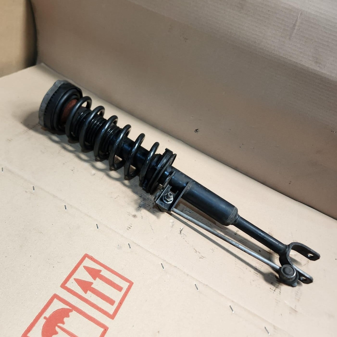 BMW Front Shock Absorber 6798153 5 Series Gran Turismo F07 535GT 2010-2015