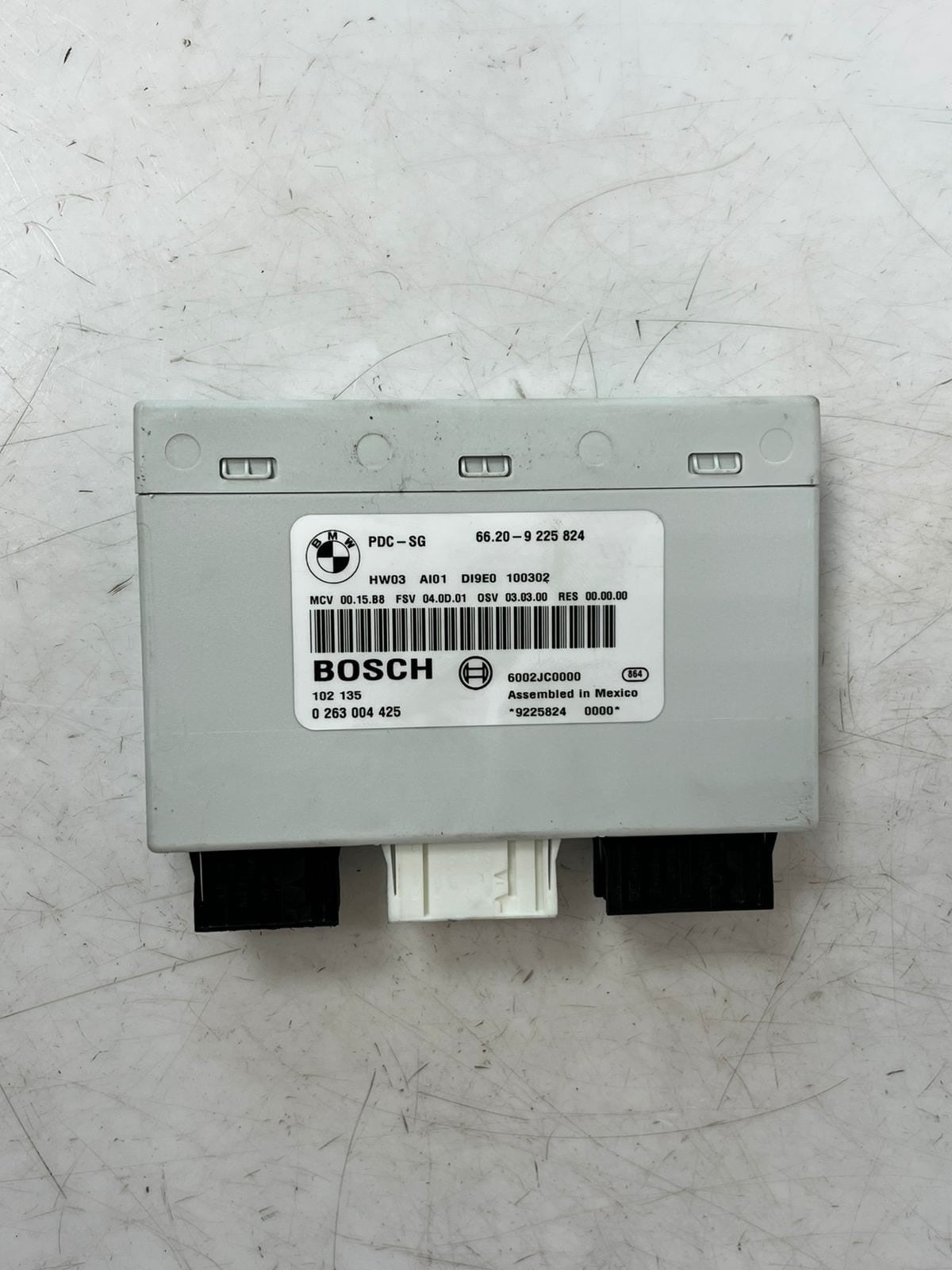 2011 BMW 335is E81 E93 E87 E90 E91 E92 Parking Distance Control Module 9225824