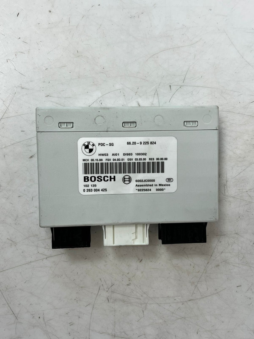 2011 BMW 335is E81 E93 E87 E90 E91 E92 Parking Distance Control Module 9225824