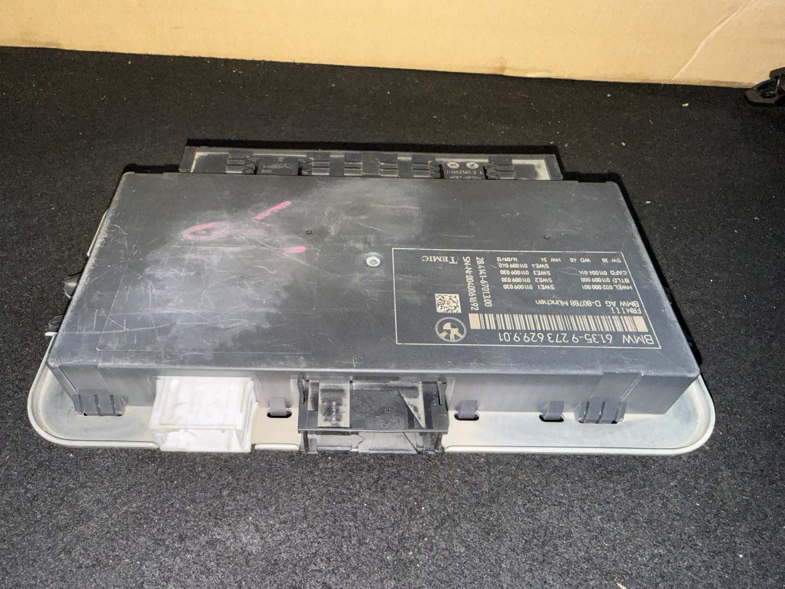 2010-2013 BMW 528i, 535i, 550i, 640i, 650i, 750i Footwell Control Module 9273629