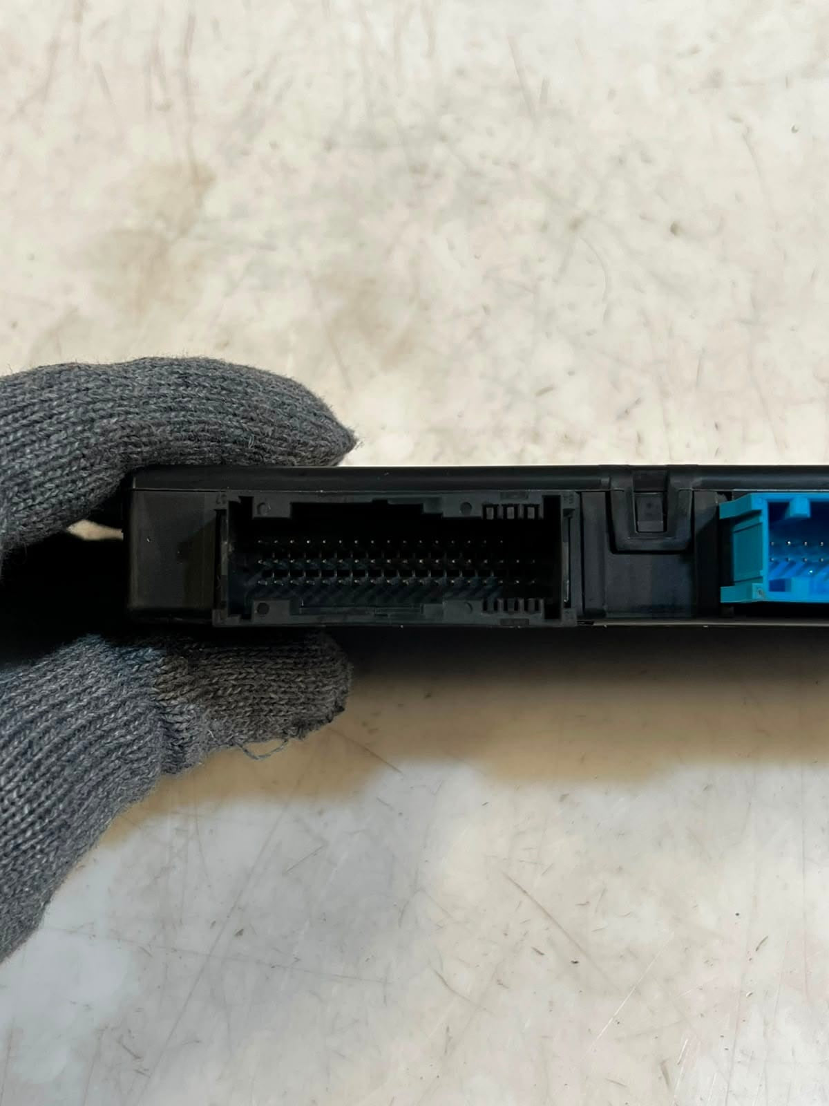 2011-2018 BMW X3 F25 X4 F26 Central Gateway Control Module 9380334 OEM