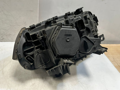 2008-2009 BMW X3 E83 Front Headlight Right & Left halogen 7162196