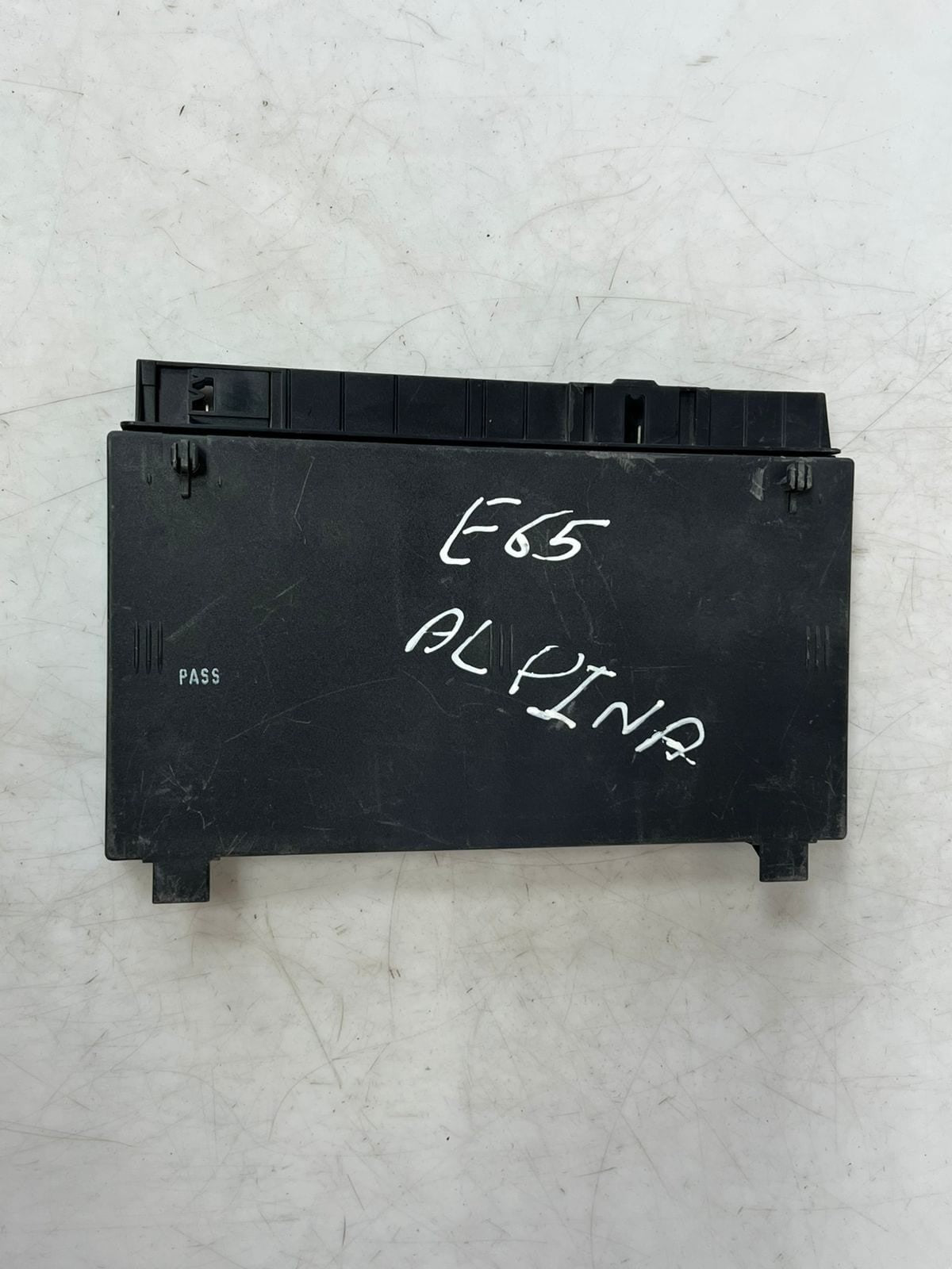 2002-2005 BMW 745i 7 Series E65 E66 5' E60 Seat Control Module 6927276 OEM