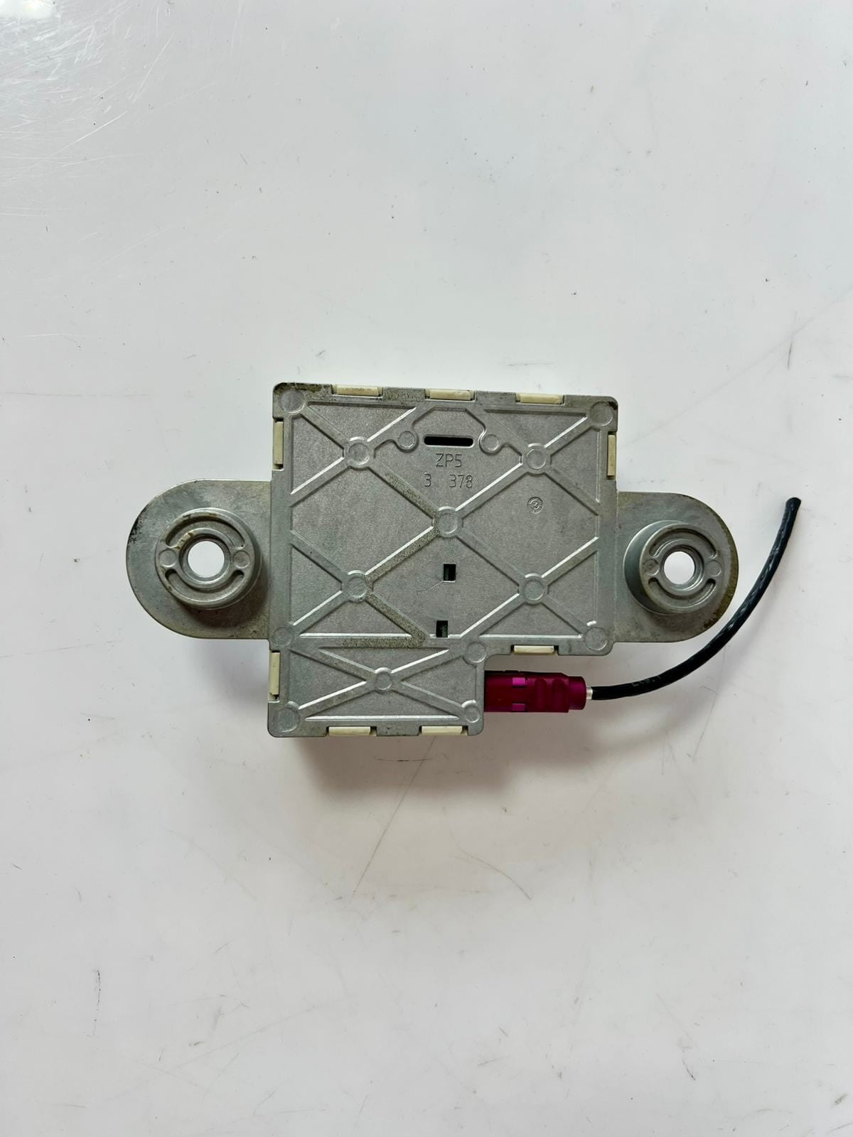2011-2013 BMW 335I ANTENNA AMPLIFIER CONTROL MODULE 6935024-01 OEM 