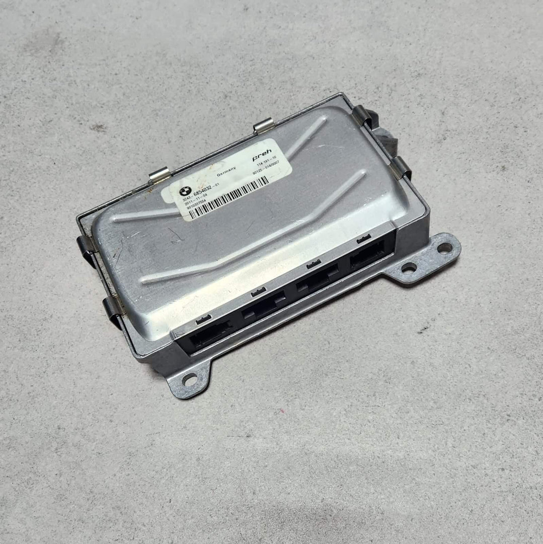 BMW Active Steering Control Unit 6854032 F01 F02 F07 F10 F11 F12 F13 5 6 7Series