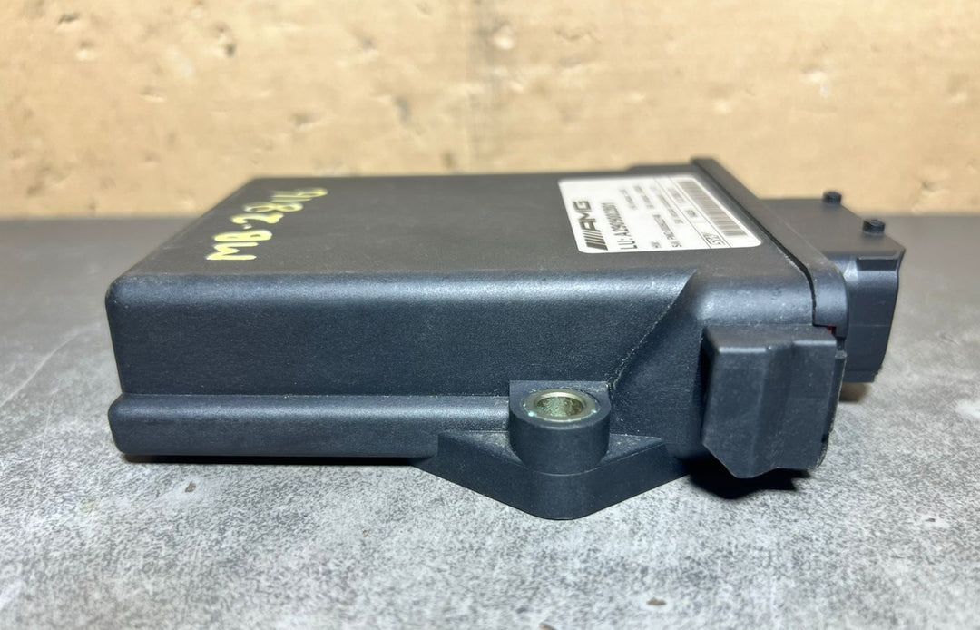 15-20 Mercedes W205 C63 AMG Differential Lock Control Module A290 9002801 OEM