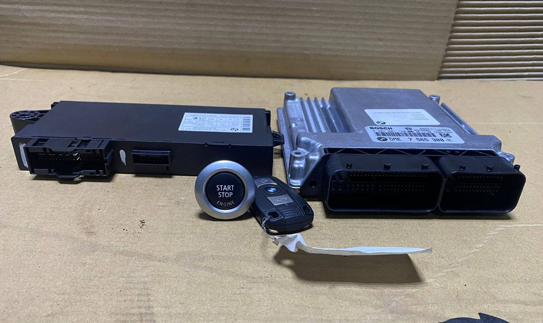 BOSCH 2012-2013 BMW 320i Engine Control Unit 7565300 BMW 3 Series E90 E91 E92, 1