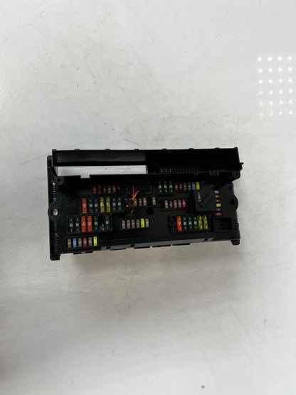 2008-16 BMW 535i F10 F11 F12 F13 F01 Front Power Distribution Box 9252815 OEM