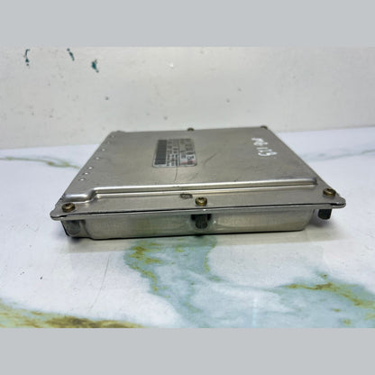 1997-2005 Mercedes-Benz E320 Engine Control Unit A1121530879 C320 and E320