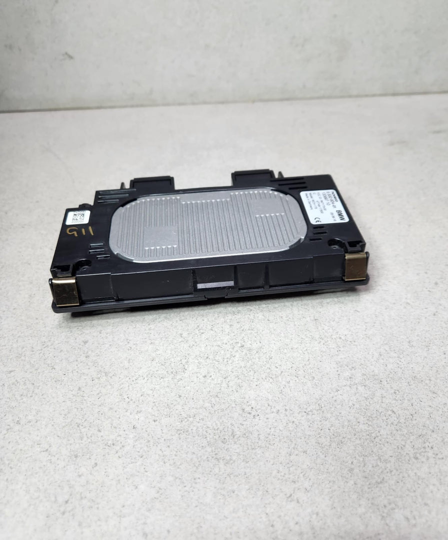 BMW 740d Wireless Charging Device 6832604 7 Series G11 G12 