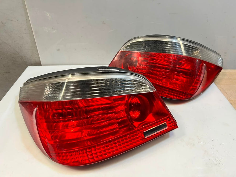 BMW 5 Series E60 Rear Tail Light Rear Left RIGHT 7165737 7165738 OEM
