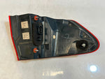 Bild in die Galerieansicht laden, 2010-2016 BMW F11 FENDER 528i LEFT RIGHT Tail Light BACK LIGHT 7203233 7203234