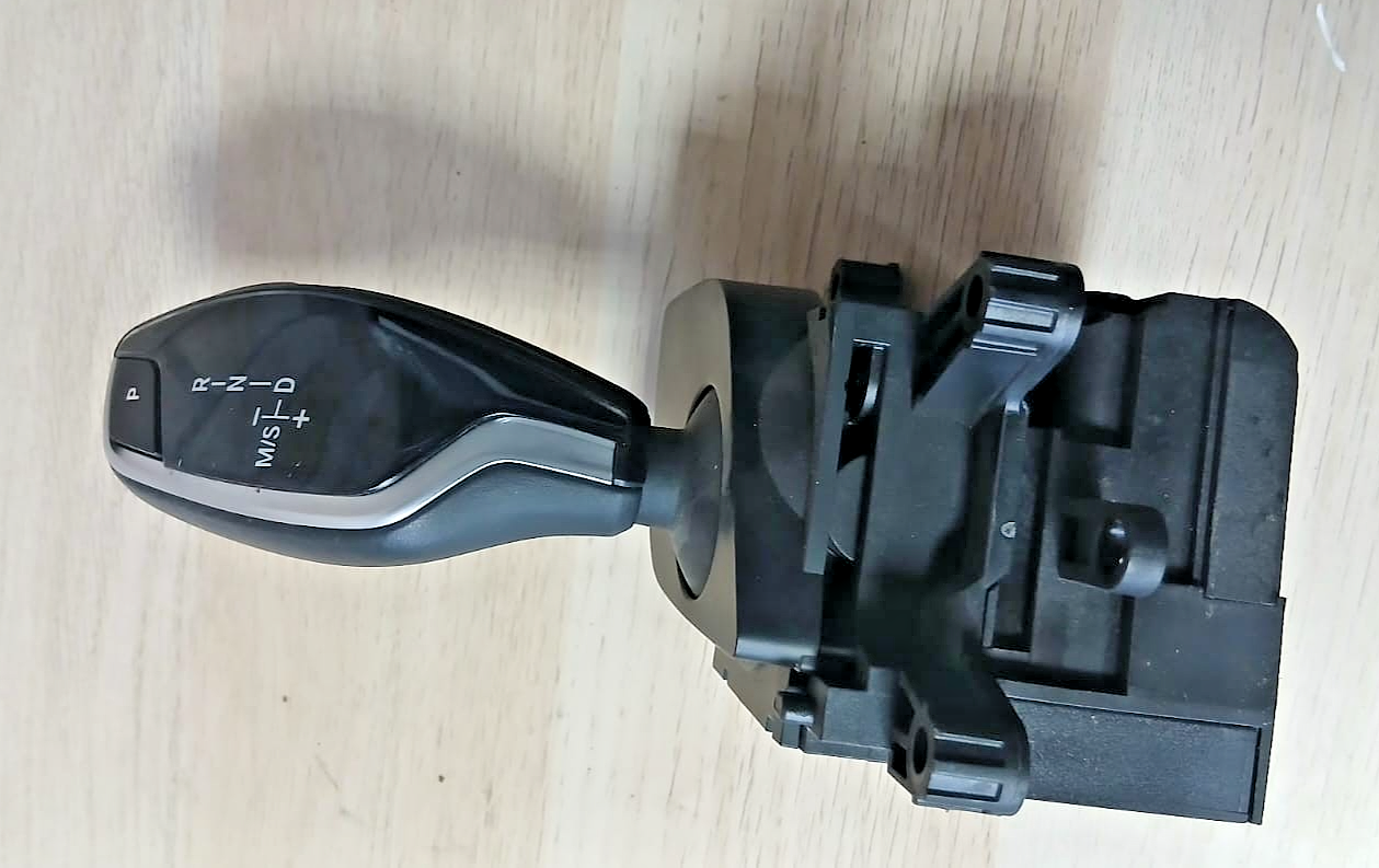 BMW G Series Automatic Gear Selector RHD OEM 7948766 A13486 D220