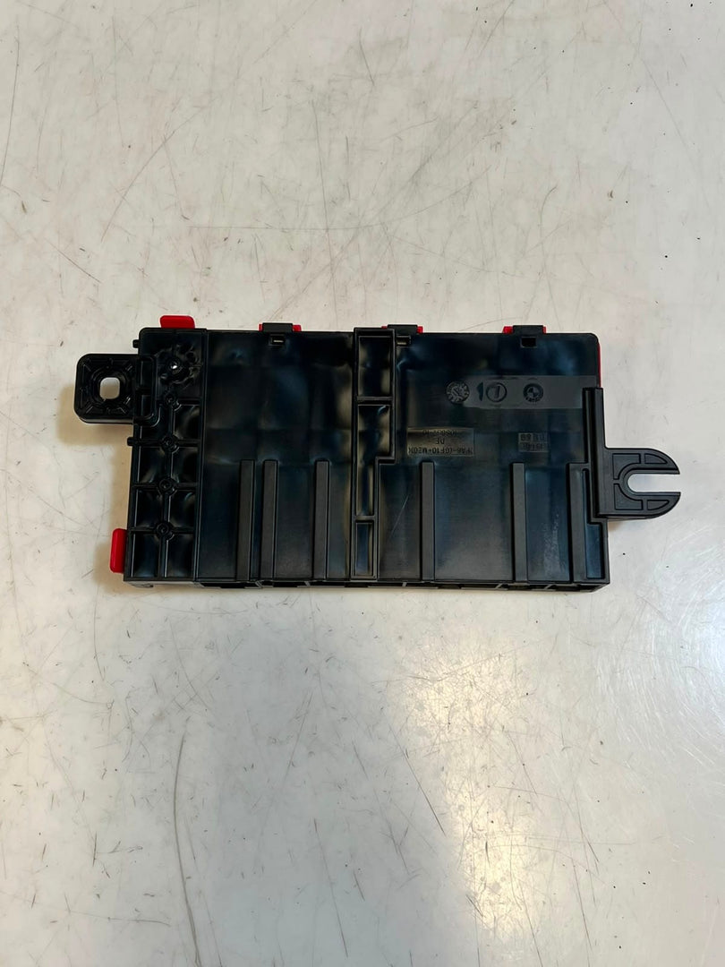 BMW G16 G11 G12 G30 G31 Power Distribution B+ Junction Terminal Module 9353742