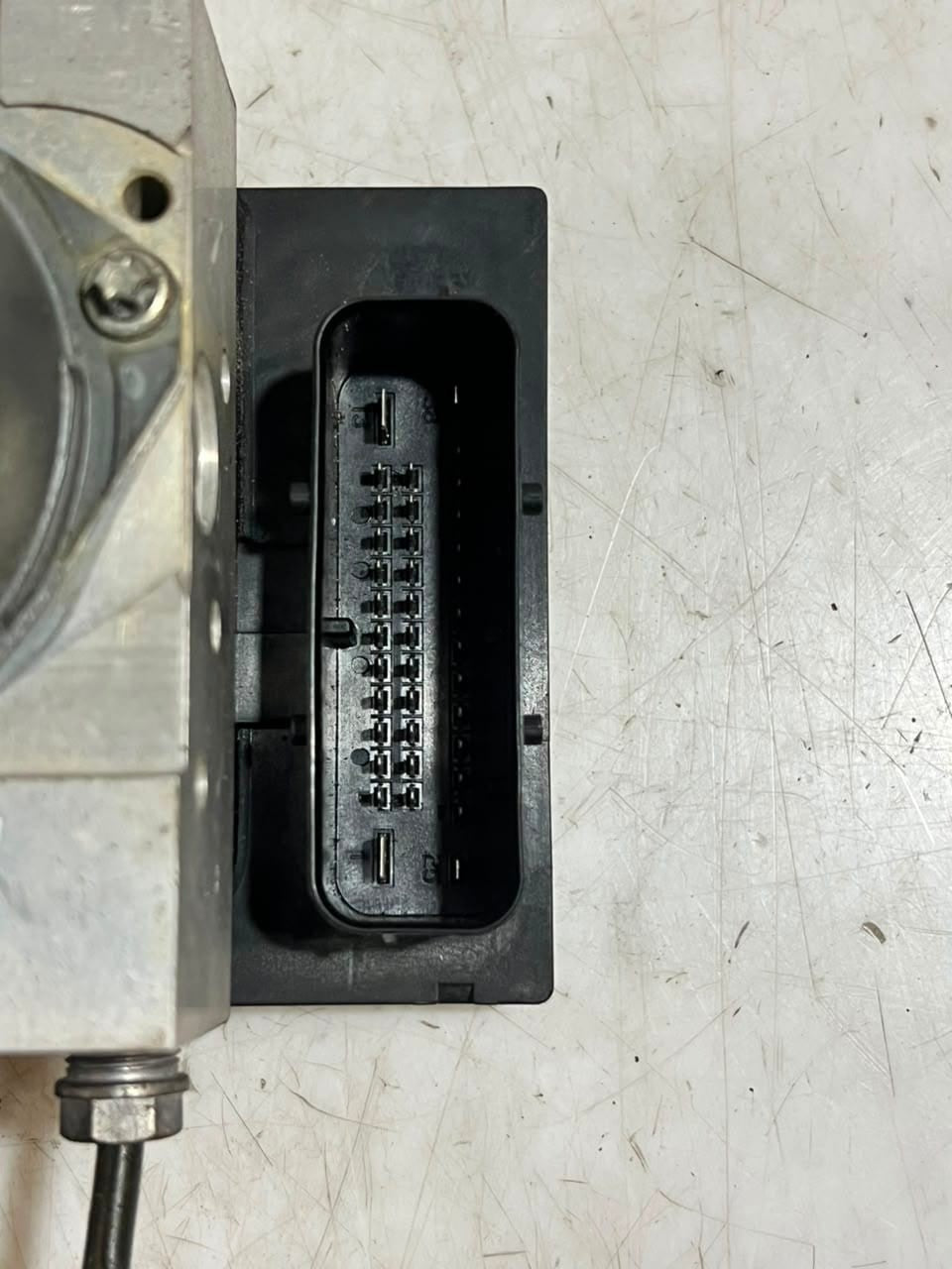 BMW 5' 6' E60 E61 E63 E64 Abs HYDRAULIC Pump Control Unit 3451 6767239 OEM