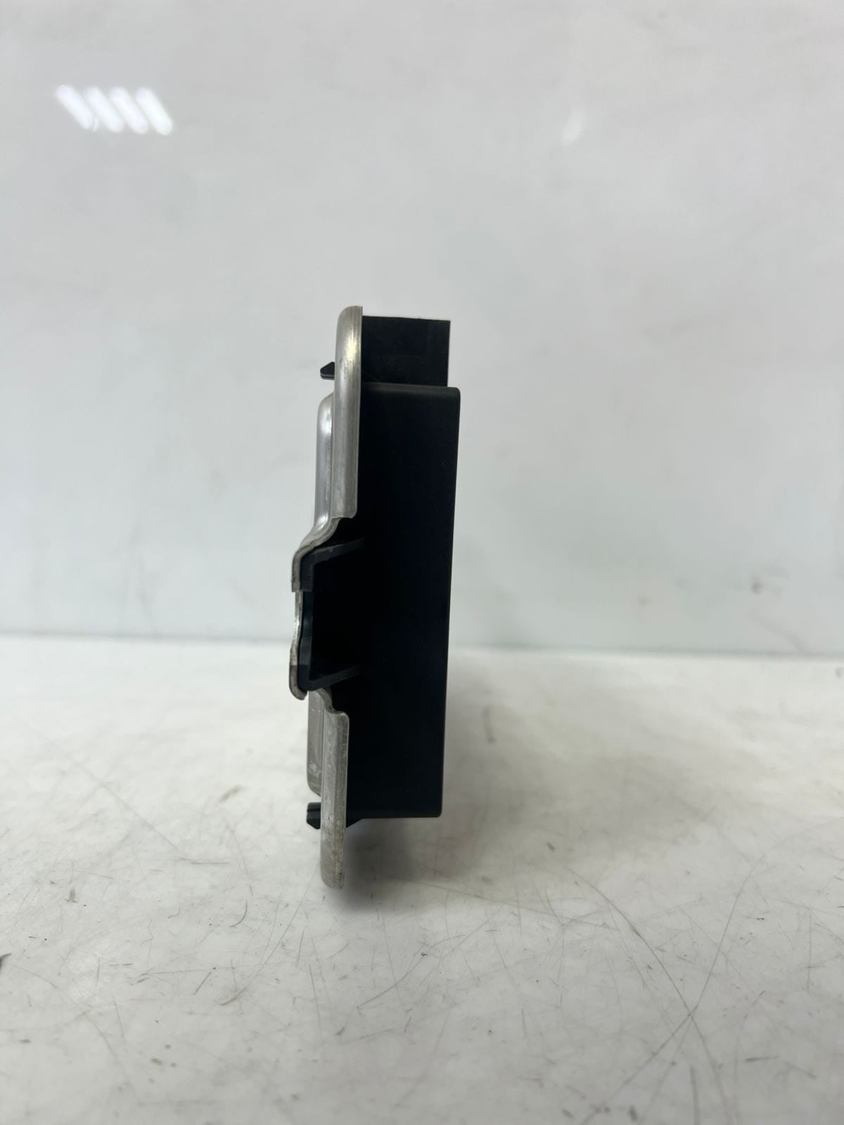 2011-2017 BMW X3 and X4 FRM3 Footwell Control Module 9286156 OEM