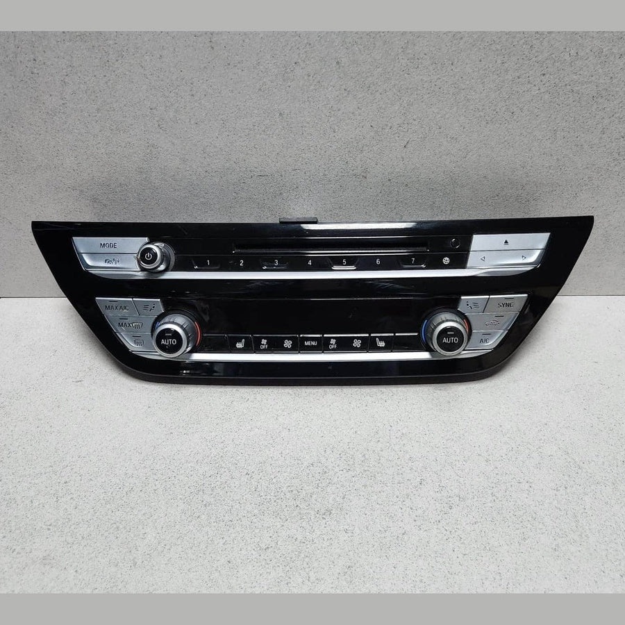 BMW Air Conditioning Control Panel 9495838 G30 G31 G32 and M5 F90