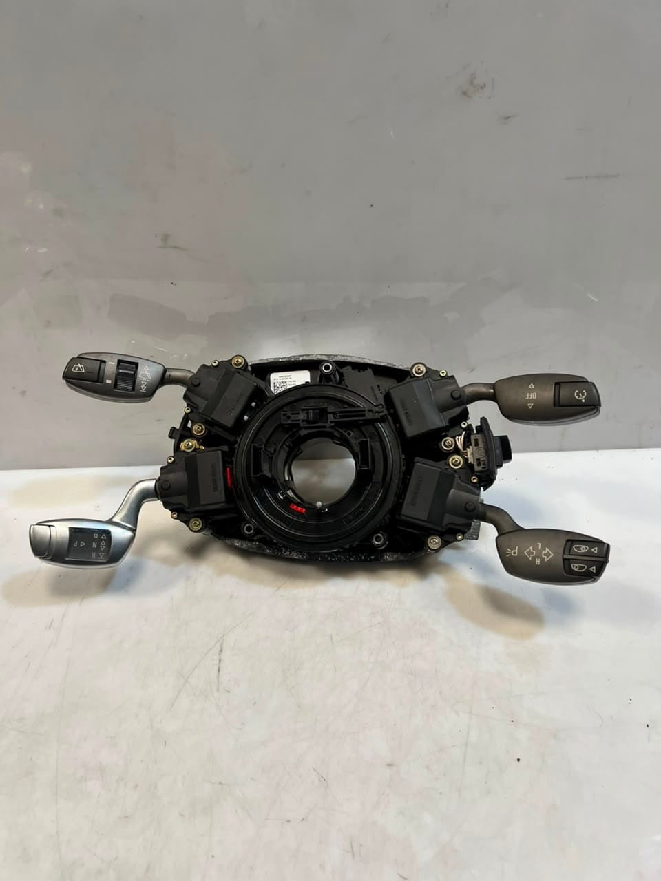 2004-2005 BMW 645Ci 7 6 Series E65 E66 STEERING COLUMN Clock Spring 6911515 