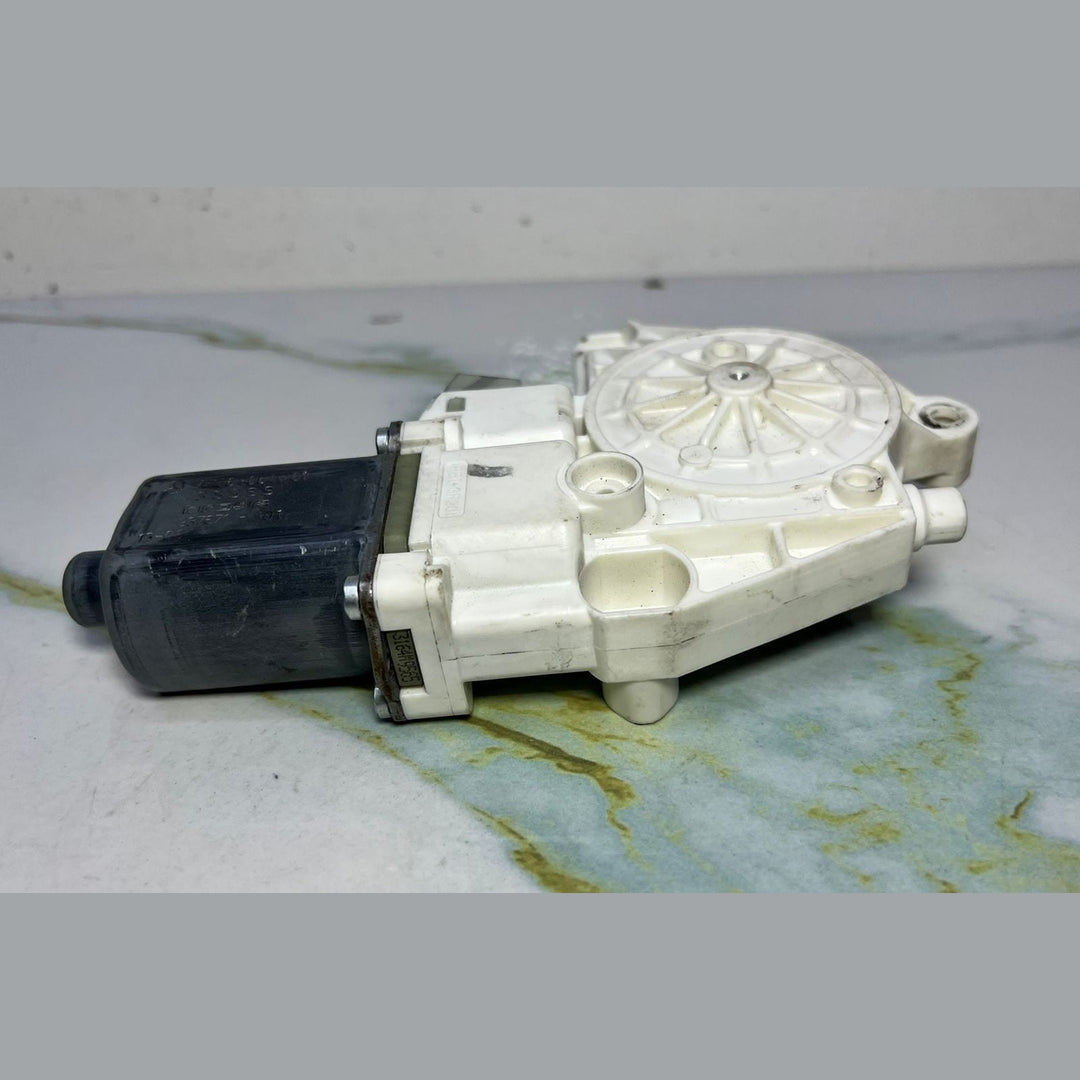 Mercedes Rear Lamp Combination A 166 906 02 01
