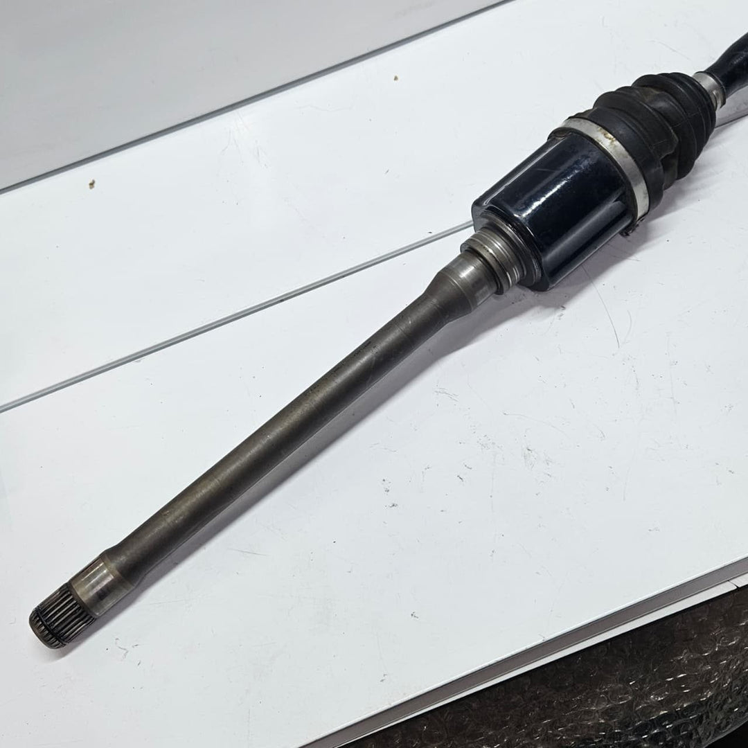 2018-2024 BMW X5 G05, X6 G06, X7 G07 output Shaft Front Right 8486202