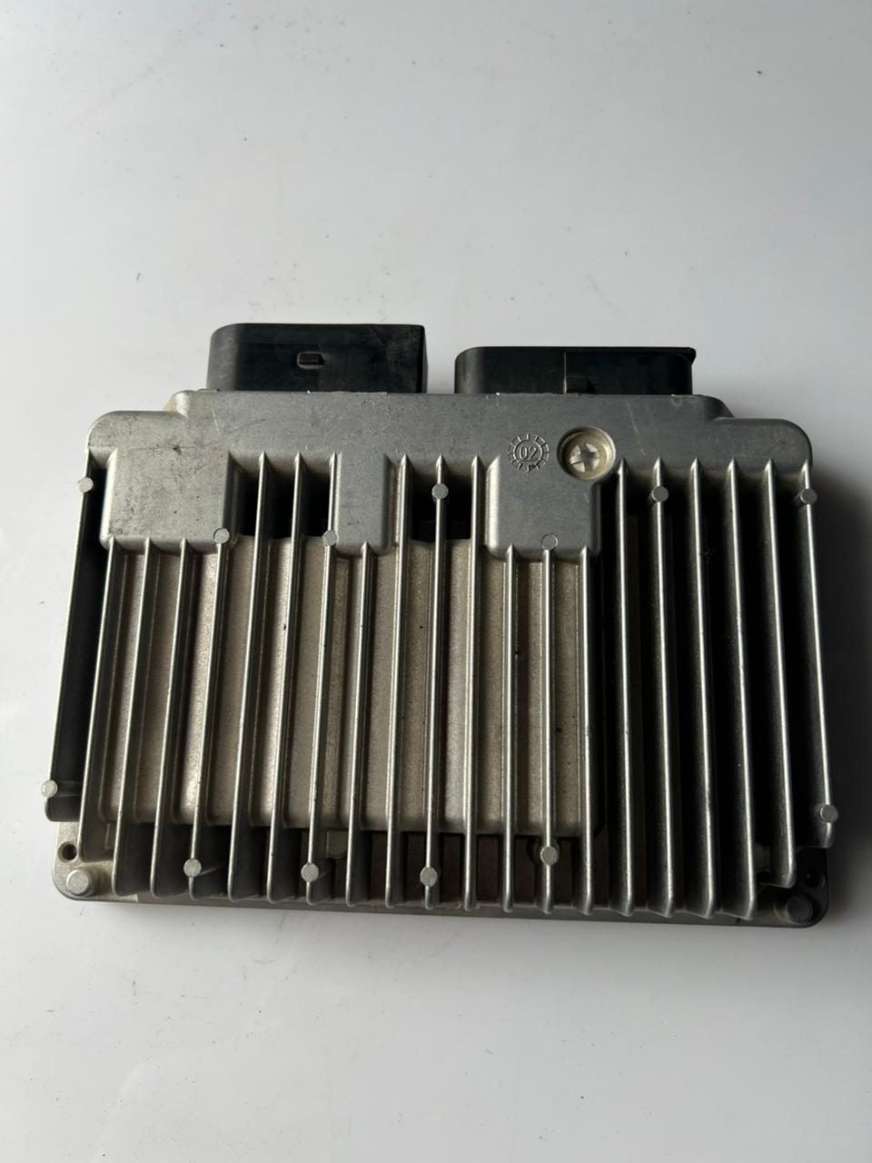 BMW 2002-2005 BMW 745i Gearbox Control Unit 7510154 6 Series E63 E64 2003-2010 a