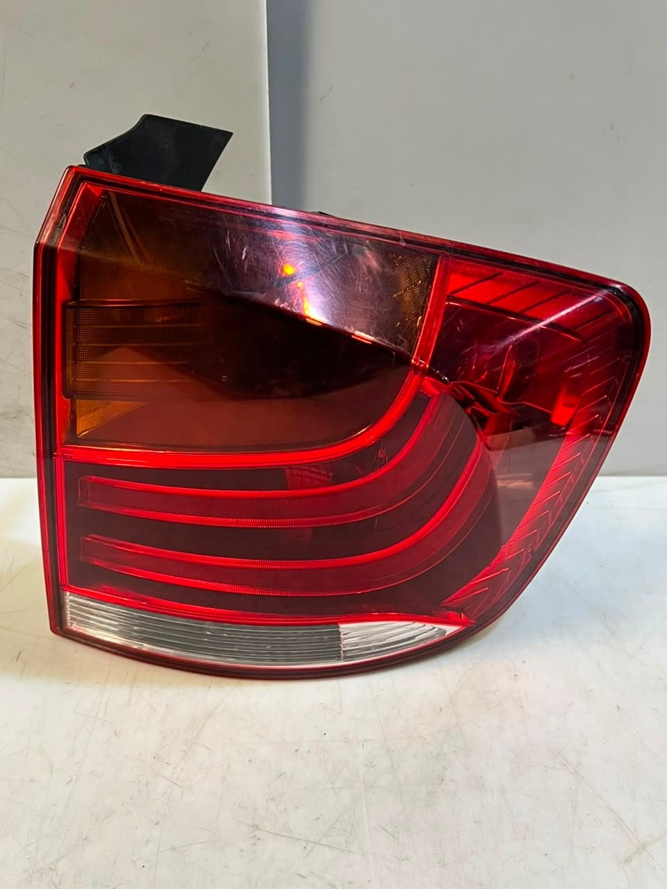 2012-2014 BMW X1 E84 Tail Light Assembly RIGHT SIDE BACK LIGHT 2990110 ECE 