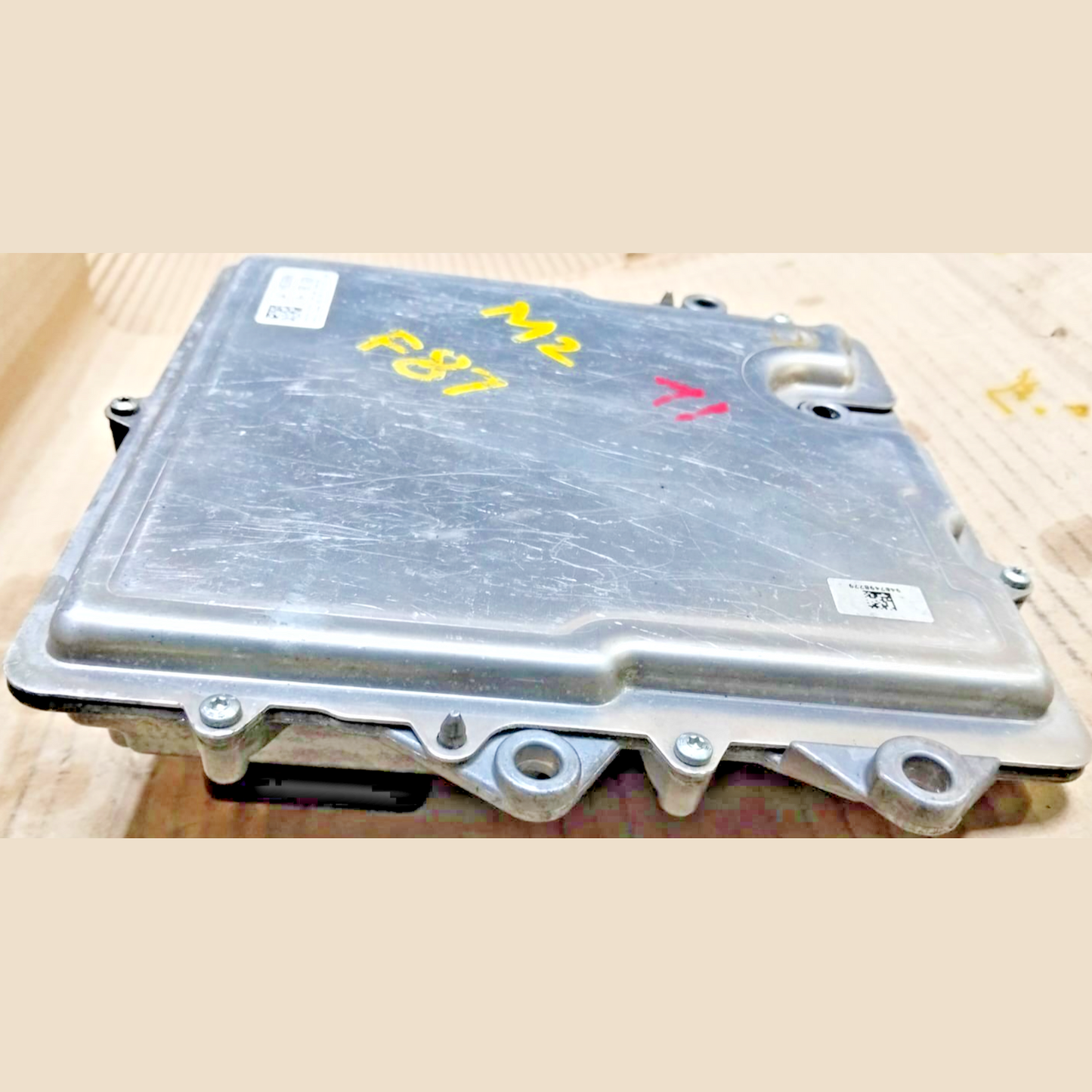 Engine control unit (ECU) for BMW 2 Coupe F87 2015  DME 8693361