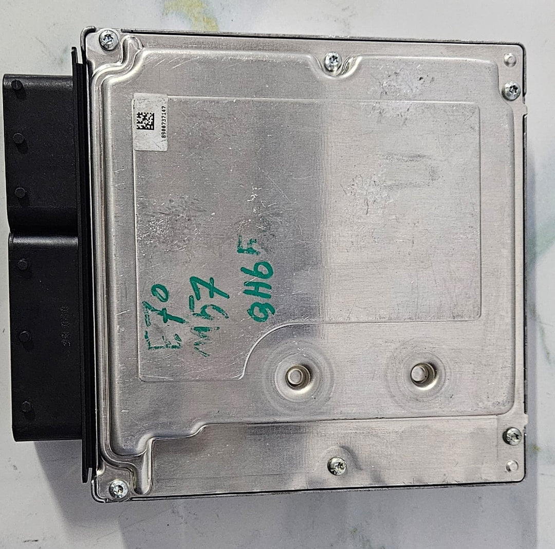OEM BMW X5 E70 M57 ENGINE CONTROL UNIT SET DDE 7805585