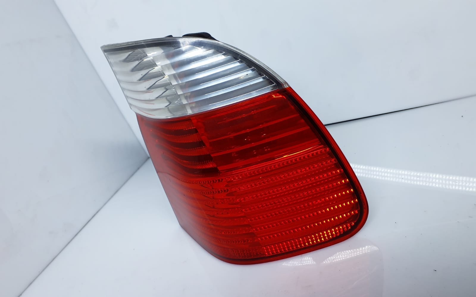 BMW E39 LCI  Tailgate rear/tail lights Fits for 2496339