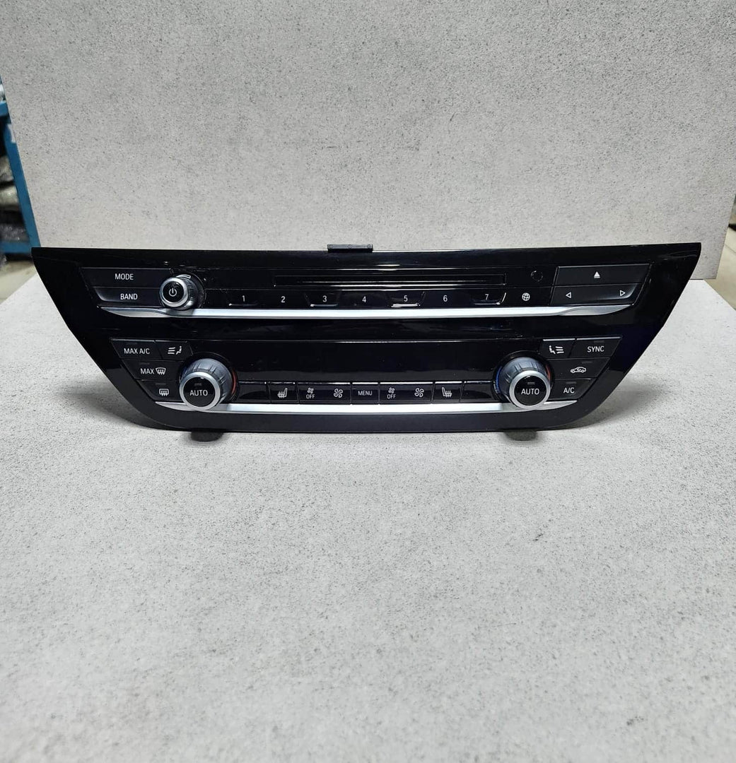 2017-2020 BMW 530i Temperature And Radio Control Panel 7947871 G30 530 540 M550