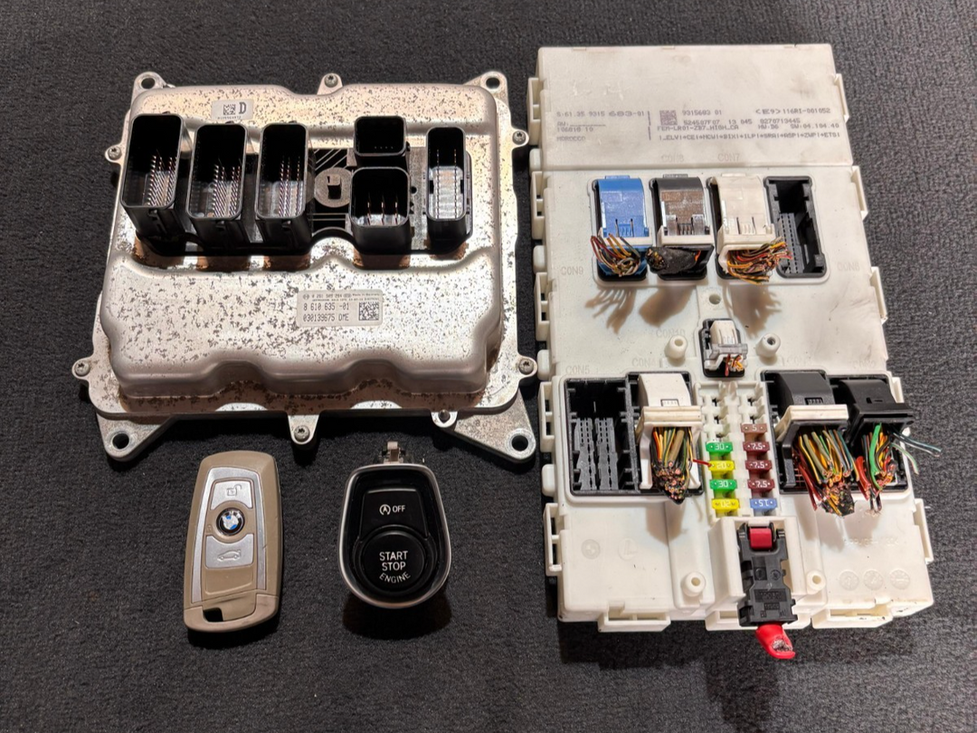 BMW 320iX N20 420xi ENGINE CONTROL COMPUTER ECU ECM DME 8610635