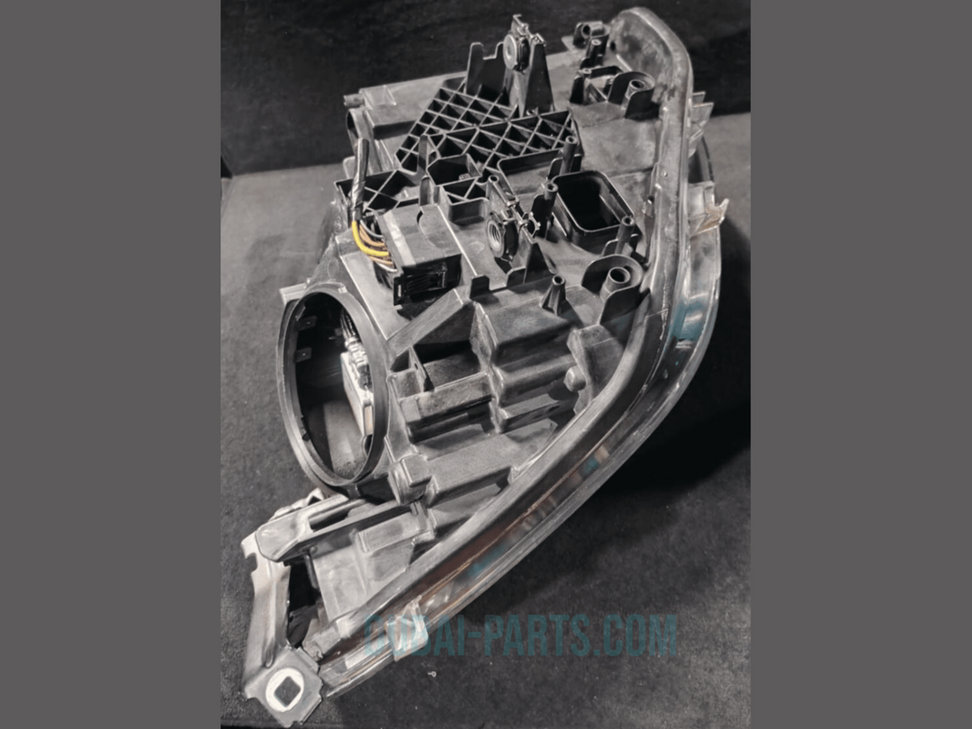 BMW 1 SERIES 120i 2012 F20 LEFT SIDE HEADLIGHT 7229687-09 ECE - 7229687
