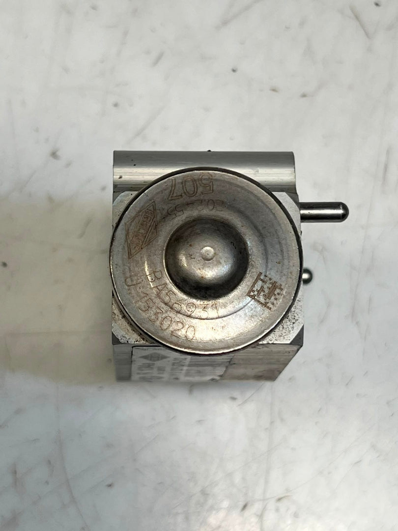 2007-2013 BMW X4 F25 F26 E81 E82 E87 E88 E90 E91 335i AC Expansion Valve 9226078
