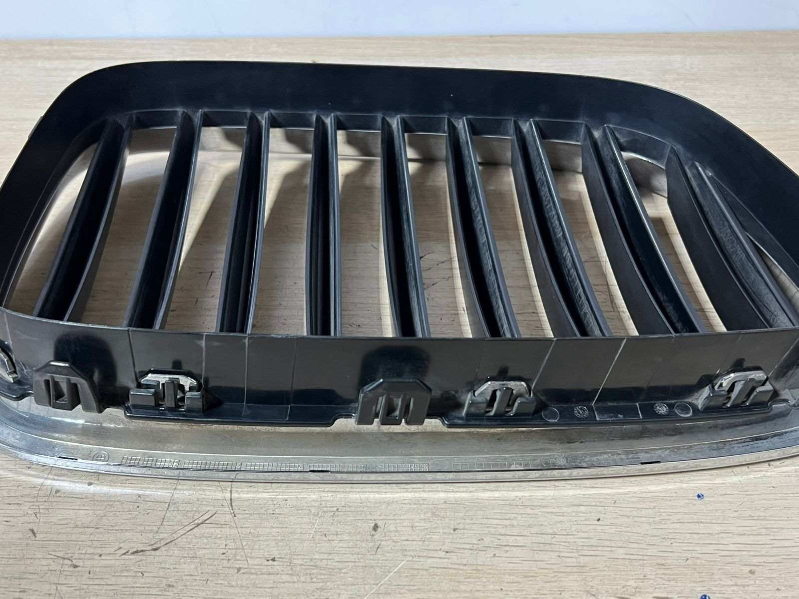 BMW 5 Series GT F07 2009 Front Left Upper Bumper Grille Trim Chrome OEM 7200169