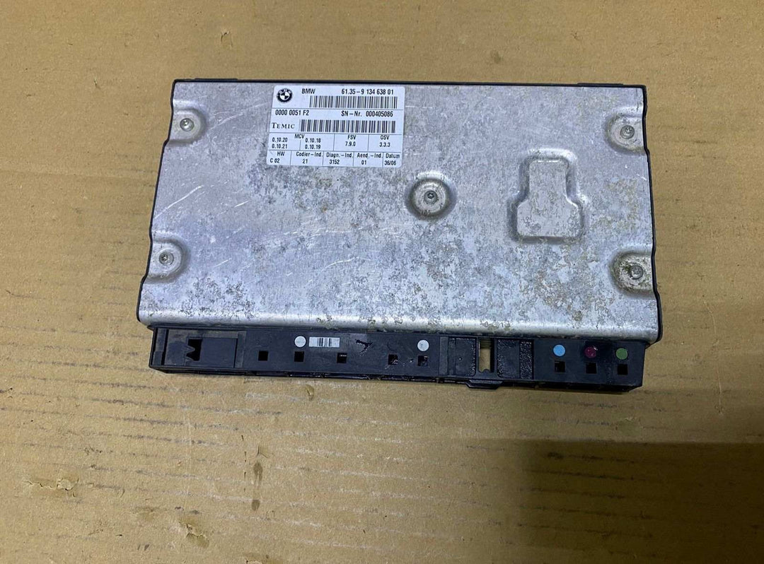 2007 BMW X5 Seat Control Module 9134638 X5 E70 and 7 Series E65 E66