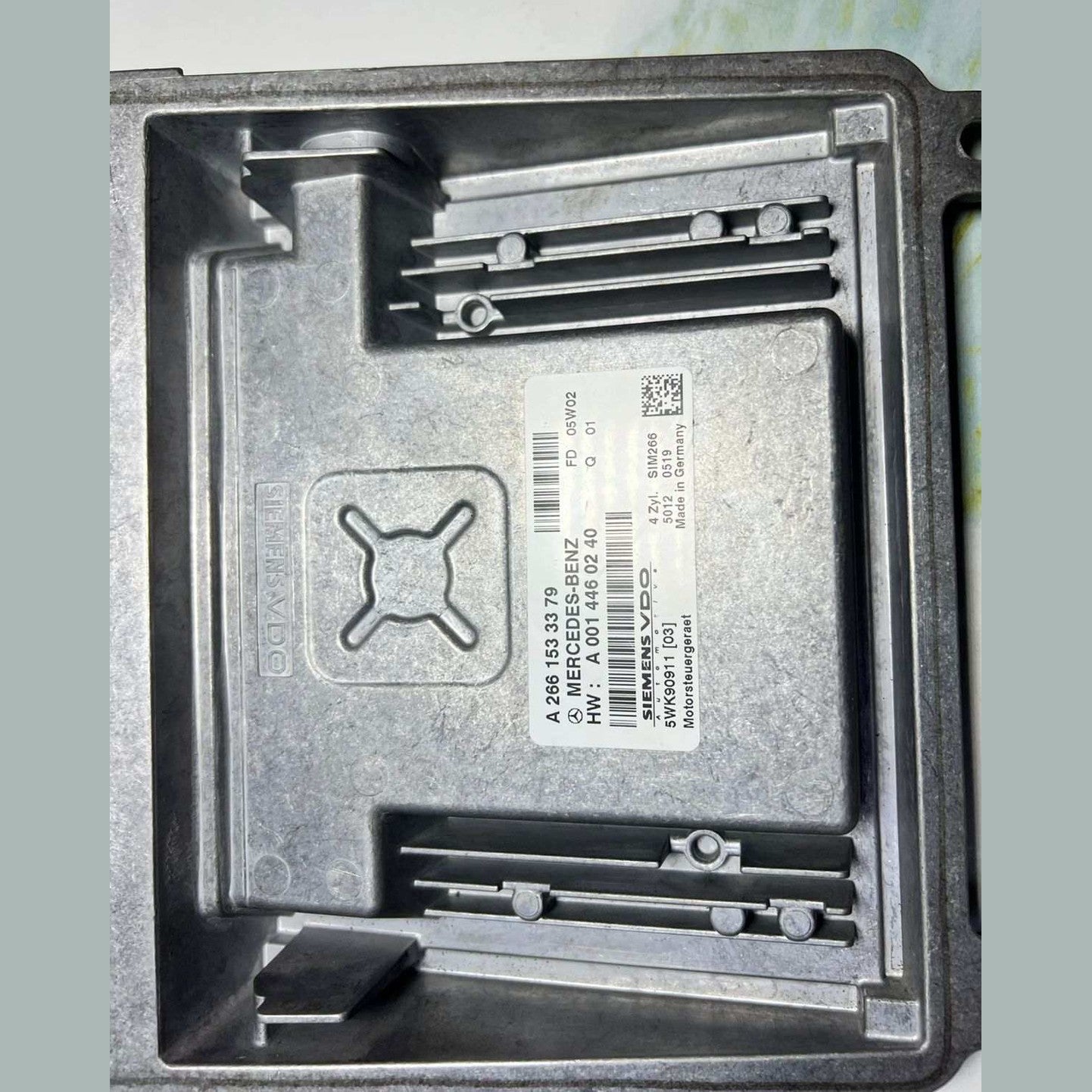 Mercedes-Benz Engine Control Unit A 266 153 33 79