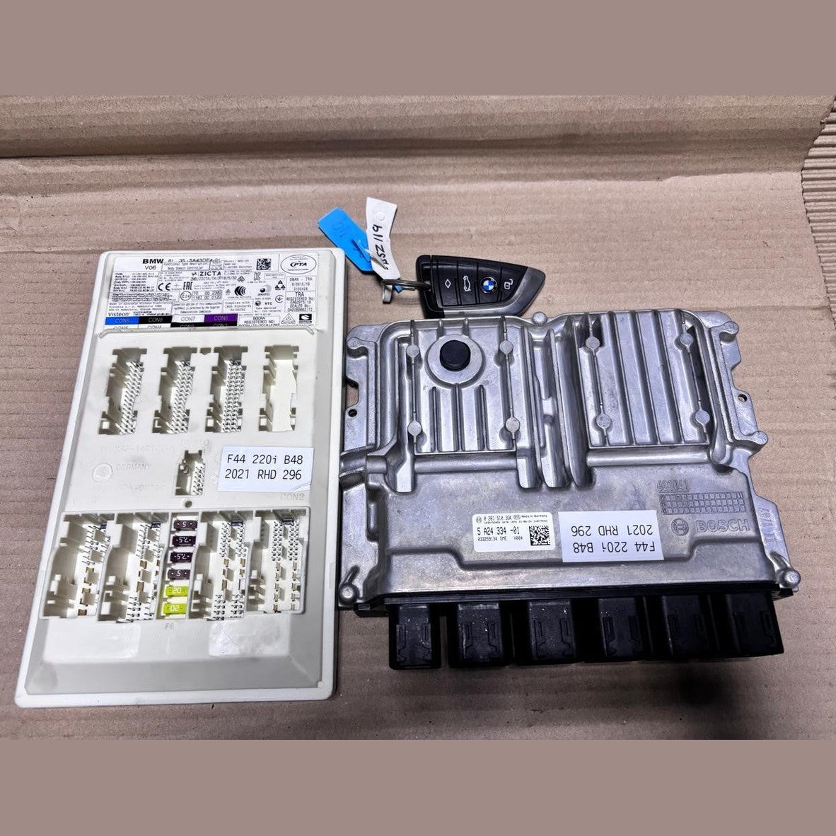 BMW F44 220i B48 2021 RHD ENGINE CONTROL UNIT COMPLETE SET + KEY - 5A24334