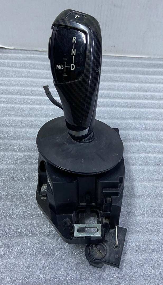 OEM BMW E60 E63 E64 650i AUTO SPORT FLOOR GEAR SHIFTER SELECTOR SHIFT 7589209
